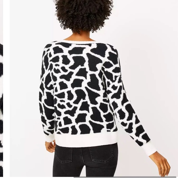 Super Soft V-Neck Sweater - Picture 3 of 3